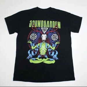 Soundgarden Band Rock Music Tee | Vintage Grunge Shirt | Unisex T-shirt 79